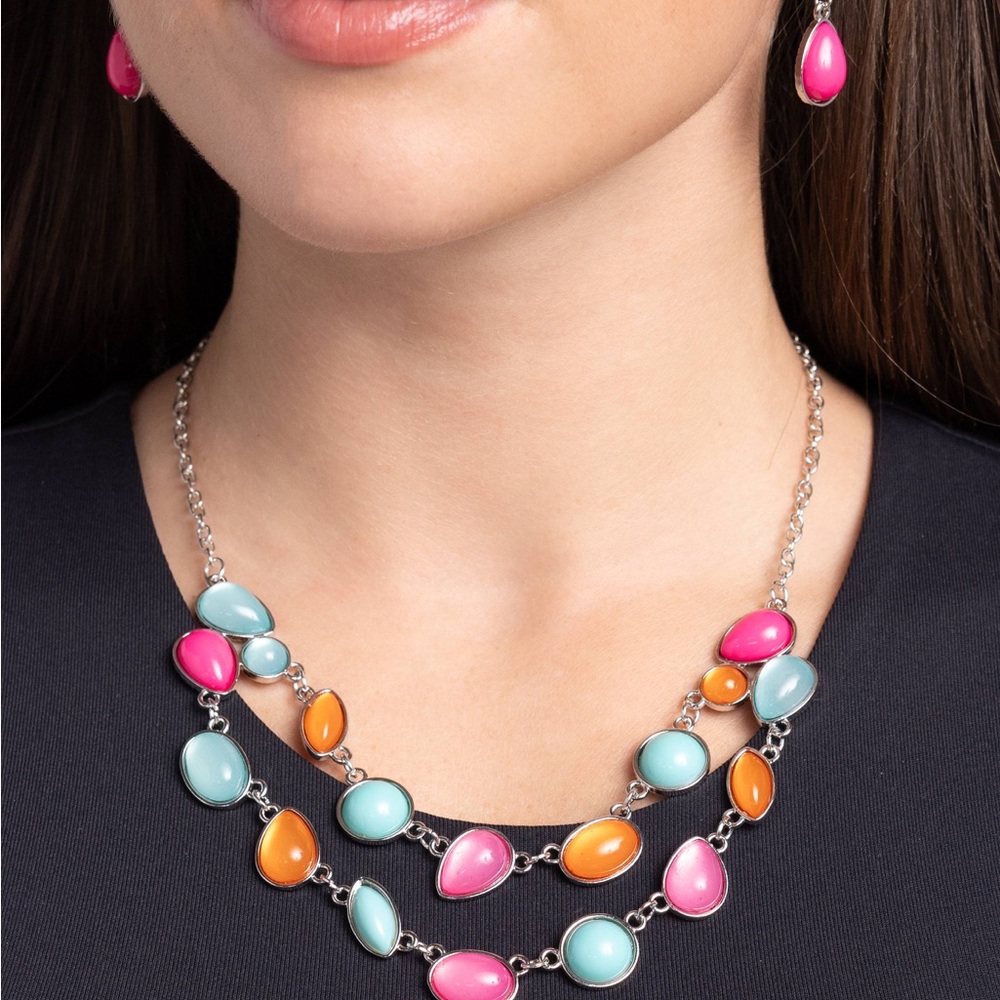 Necklace - Picture 2 of 4